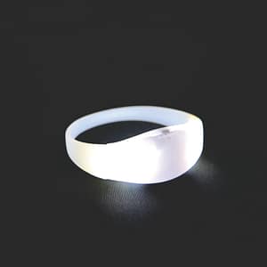 Pulseira em silicone com LED Ativada por controle remoto 2
